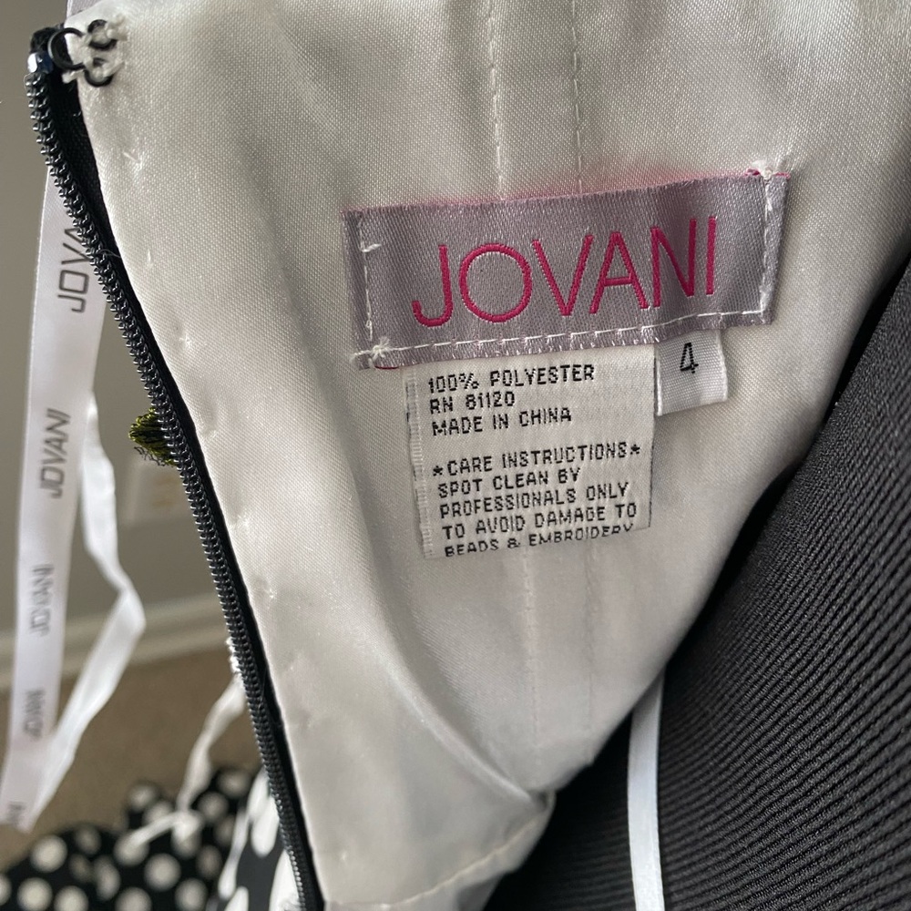 Jovani prom pageant dress new size 4 - Picture 7 of 7